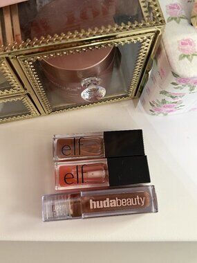 Huda Beauty & Elf Cosmetics Lip Gloss Bundle